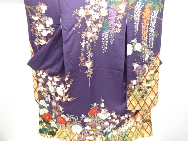 草花模様刺繍振袖